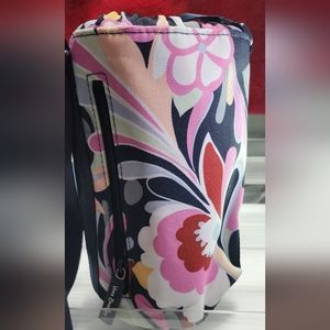 Water bottle holder fashionable